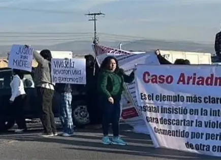 Bloquean la autopista M&eacute;xico-Pachuca por desaparici&oacute;n