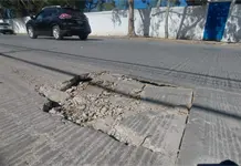 Persisten hundimientos en obra de Colector Sanitario Saucito