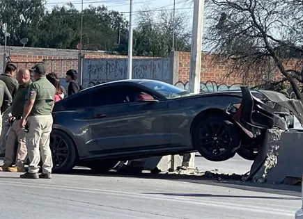 Estrellan Mustang en contenci&oacute;n de Circuito Potos&iacute;