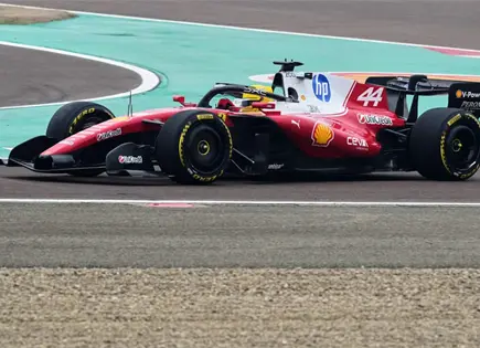 Ferrari más unido que nunca mientras Hamilton conduce nuevo auto de F1 tras un 2025 difícil Ferrari más unido que nunca mientras Hamilton conduce nuevo auto de F1 tras un 2025 difícil