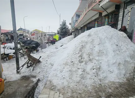 M&aacute;s de 60 muertos por nevadas en Afganist&aacute;n