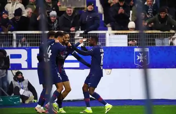 PSG regresa a la cima de Ligue 1