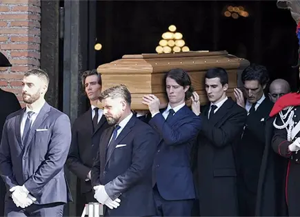 VALENTINO SU ÚLTIMO ADIÓS EN ROMA