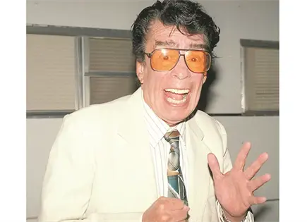 Adalberto Mart&iacute;nez Resortes: Una vida dedicada al arte y la comedia