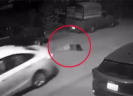 Investiga SSPC video de mujer arrojada desde auto