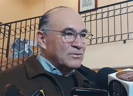 Ordena Galindo investigar alza salarial a director de Interapas