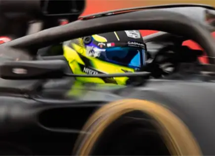 Checo P&eacute;rez afronta desaf&iacute;os en los tests de F&oacute;rmula 1 en Barcelona