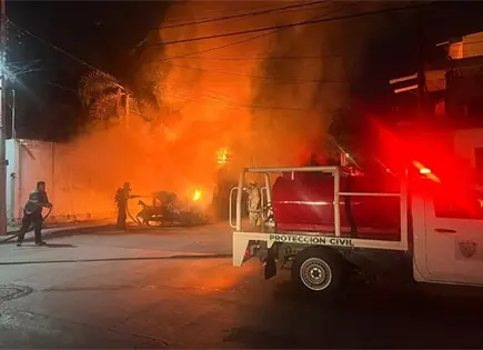 Desvinculan quema de camioneta con detenci&oacute;n de extorsionadores