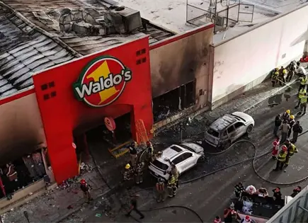 Incendio en Waldo&acute;s: seis personas y la empresa, a proceso