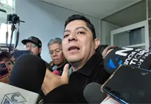 Critica Gallardo que regidores "anden de vacaciones" en Europa Critica Gallardo que regidores "anden de vacaciones" en Europa