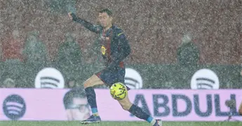 Liga espa&ntilde;ola premia con 50 euros por detectar partidos ilegales