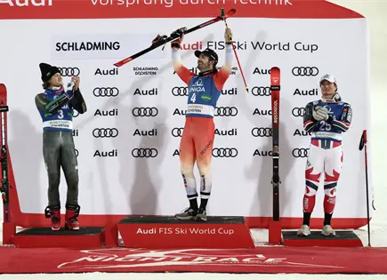 Loic Meillard triunfa en eslalon gigante de la Copa del Mundo