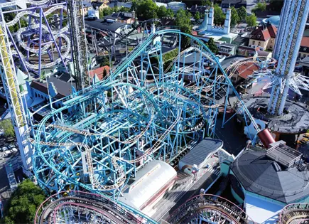 Multan a parque de atracciones sueco por descarrilamiento de monta&ntilde;a rusa