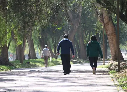 Calor en Sábado de Gloria... pero lluvias y frío por la noche en SLP Calor en Sábado de Gloria... pero lluvias y frío por la noche en SLP