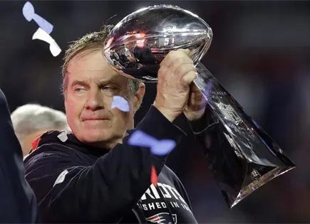 Votantes y fan&aacute;ticos reaccionan ante omisi&oacute;n de Bill Belichick