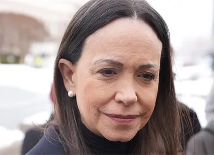 Machado pide una "transici&oacute;n real"