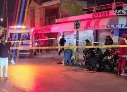 Abandonan veh&iacute;culo tras muerte de motociclista