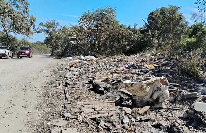 Proliferan basureros clandestinos