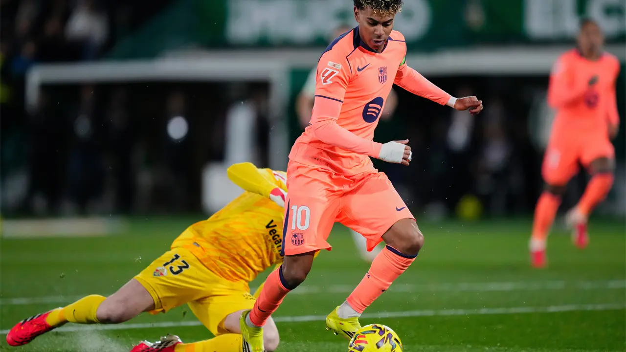 Barcelona vence a Elche con actuación estelar de Lamine Yamal