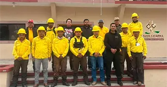 Capacitan a Brigada Pumas en combate de incendios forestales