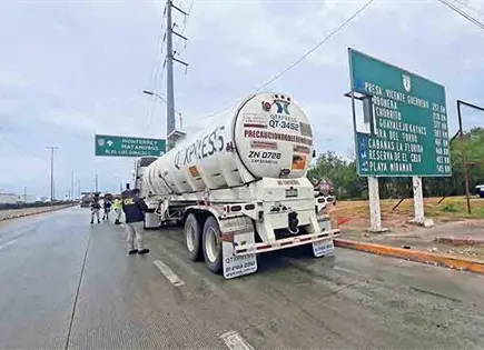 Blindan fronteras contra huachicol