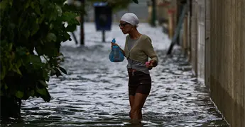 Inundaciones en La Habana por avance de frente fr&iacute;o