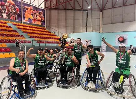 Abren academia de b&aacute;squetbol en silla de ruedas