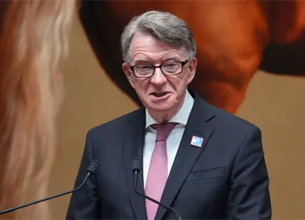 Peter Mandelson renuncia a C&aacute;mara de los Lores tras esc&aacute;ndalo