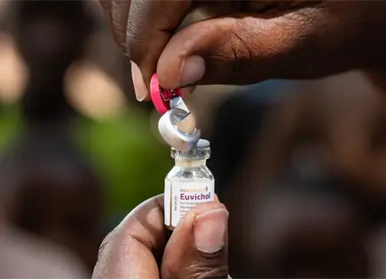 Escasez de vacunas contra el c&oacute;lera resuelta por la OMS