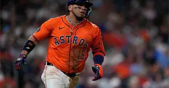 Isaac Paredes evita arbitraje con Astros
