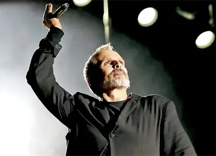 REAPARECE VISIBLEMENTE AGOTADO