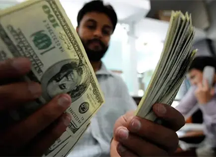 Tira el ICE remesas; caen 4.6%