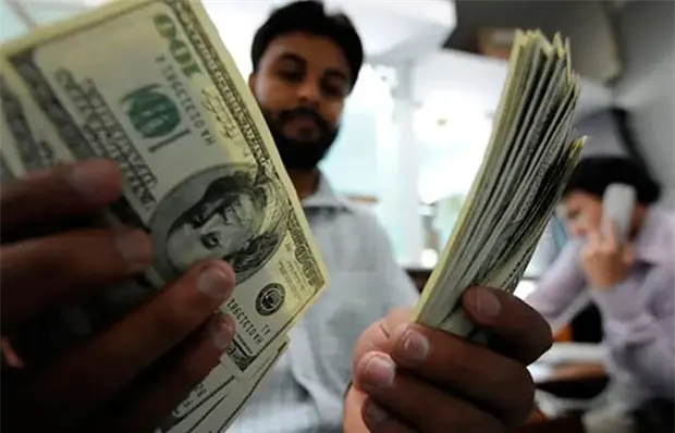 Tira el ICE remesas; caen 4.6%