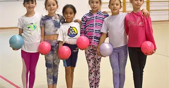 H&Aacute;BILES EN LA GIMNASIA R&Iacute;TMICA