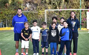 &iexcl;QU&Eacute; BIEN JUEGAN FUTBOL!