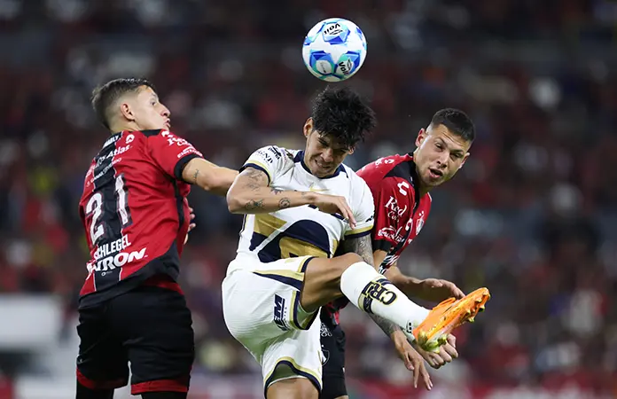 Pumas deja escapar la victoria ante Atlas