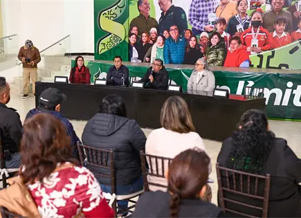 Impuntualidad deja fuera a funcionarios en Soledad