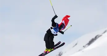 Mathilde Gremaud revalida oro en slopestyle freeski en Livigno