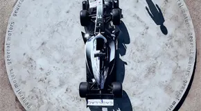 Presenta Cadillac monoplaza de Checo P&eacute;rez