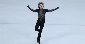 Alcanza Malinin primer oro en patinaje art&iacute;stico