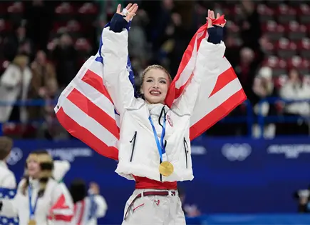 Amber Glenn usa sin permiso canci&oacute;n en rutina ol&iacute;mpica en Mil&aacute;n