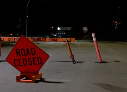 Masacre escolar en Canad&aacute;, joven mata a nueve y se suicida