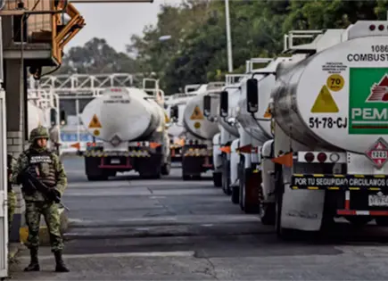 Pemex capacita a mil 361 elementos para combatir huachicol