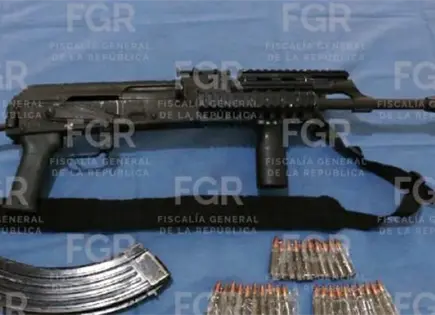Logra FGR c&aacute;rcel para sujeto por posesi&oacute;n de fusil en Tanlaj&aacute;s