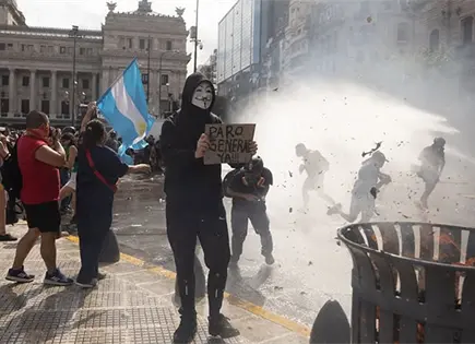 Protestan contra reforma en Argentina