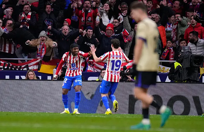 Atléti destroza al Barcelona