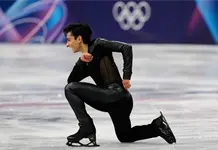 Donovan Carrillo deslumbra a ritmo de Presley en la final