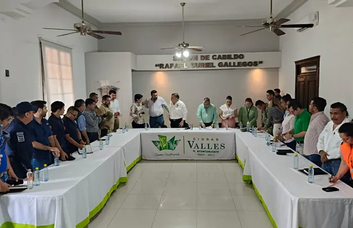 Instalan Consejo de PC en Valles