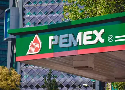Moody&acute;s ve negro panorama en Pemex