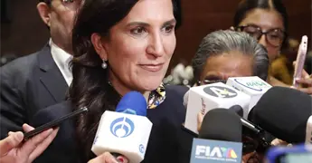 "No llegamos todas", advierte Kenia L&oacute;pez